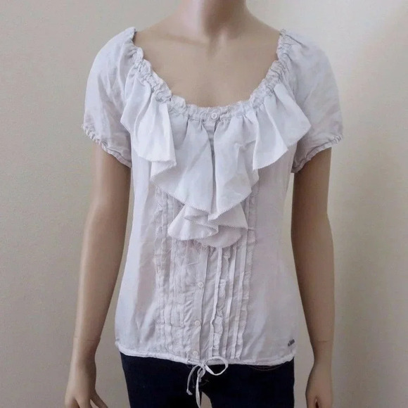 NWT Abercrombie 100% Silk Ruffle Top Size Large - Picture 1 of 4